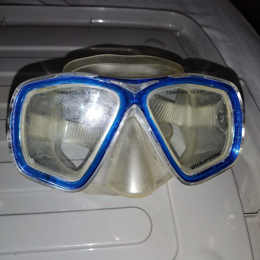 swim goggles (U.S.Divers)